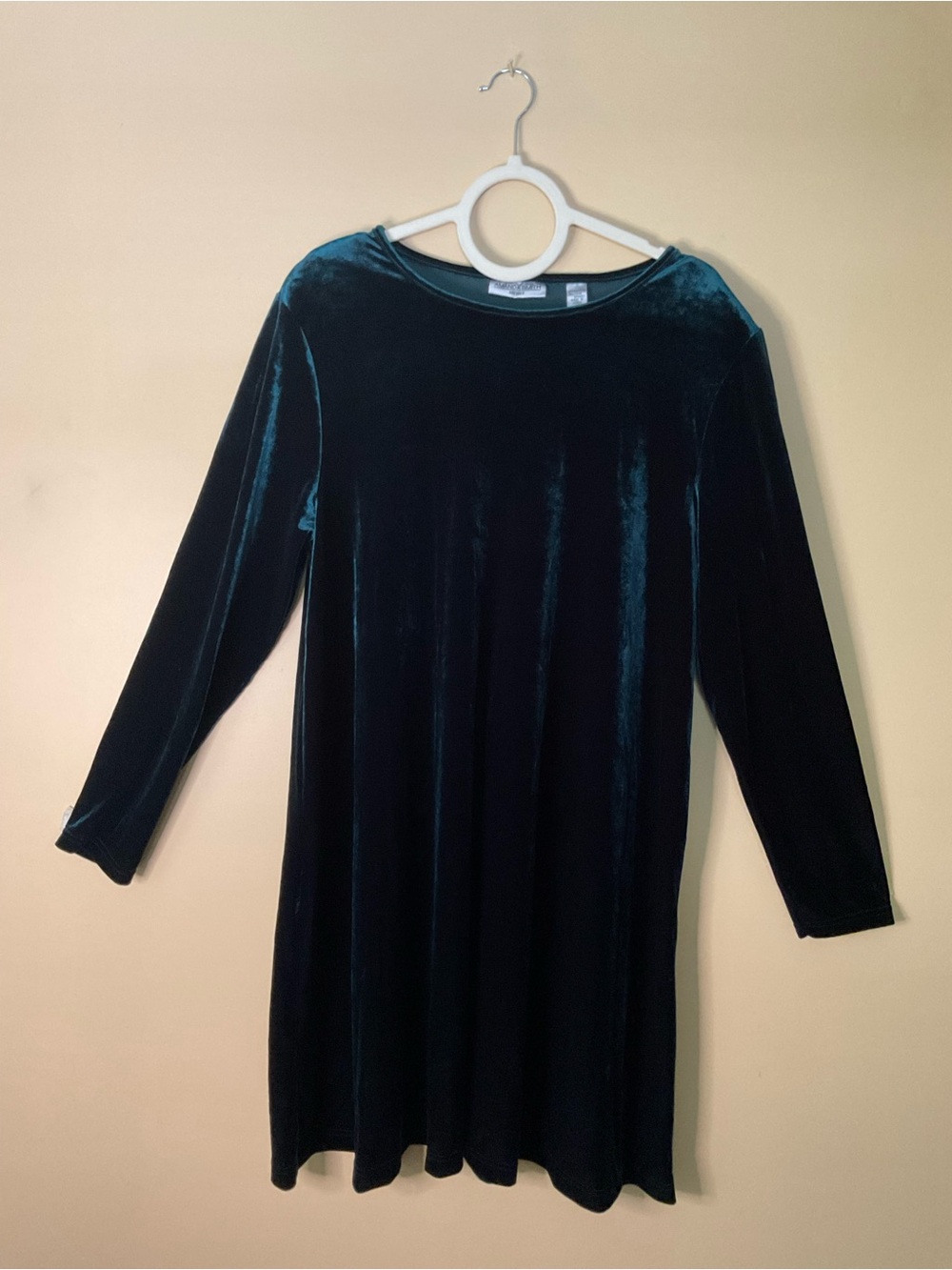 Amanda Smith Velvet Long Sleeve Shift Dress - Deep Green